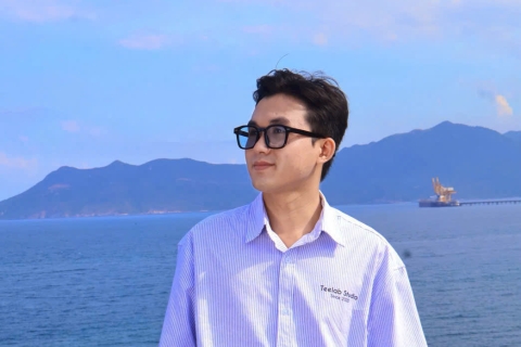 Thầy Kha Tuấn